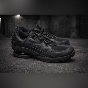 Z-Coil Men's Black Athletic Shoes size 11 EUC